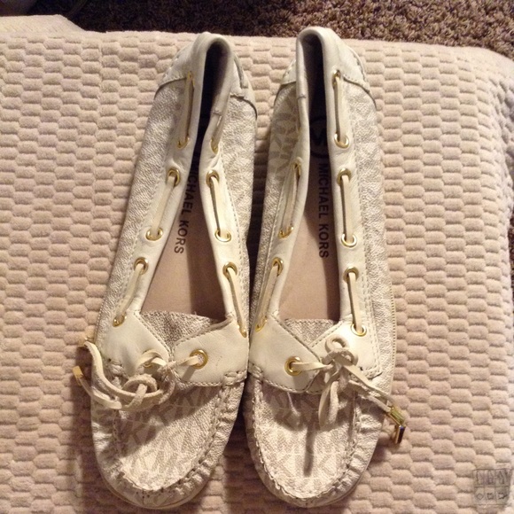 Authentic Michael Kors New Moccasins - Picture 1 of 2